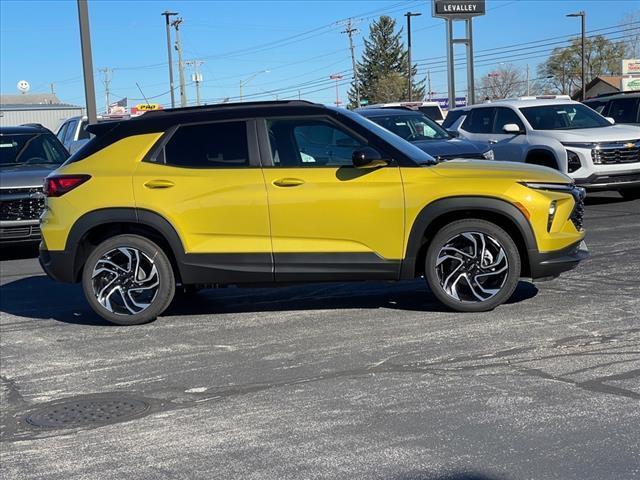 new 2025 Chevrolet TrailBlazer car, priced at $30,035