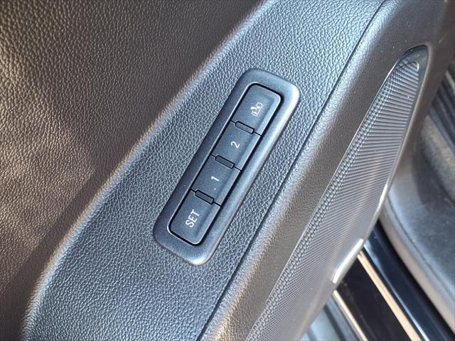used 2015 Chevrolet Suburban car, priced at $21,595