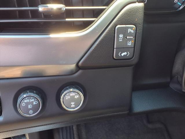 used 2015 Chevrolet Suburban car, priced at $21,595