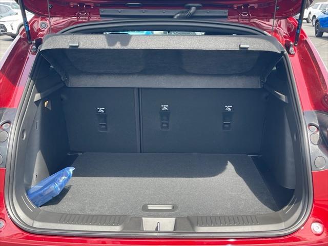 new 2025 Chevrolet Trax car, priced at $26,740