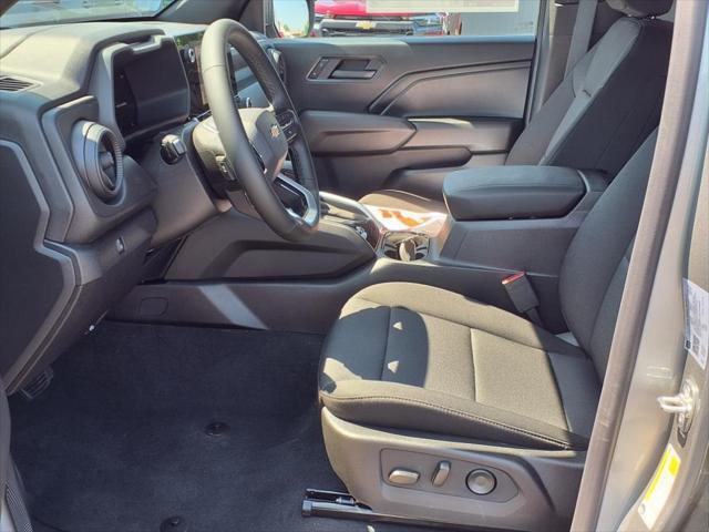 new 2025 Chevrolet Colorado car, priced at $37,635
