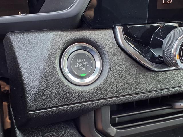 new 2025 Chevrolet Colorado car, priced at $37,635