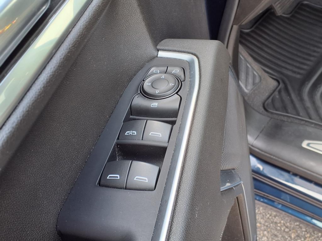 used 2022 Chevrolet Silverado 1500 car, priced at $36,994