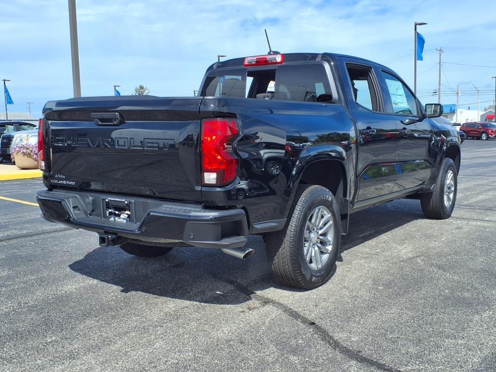 new 2025 Chevrolet Colorado car, priced at $38,490