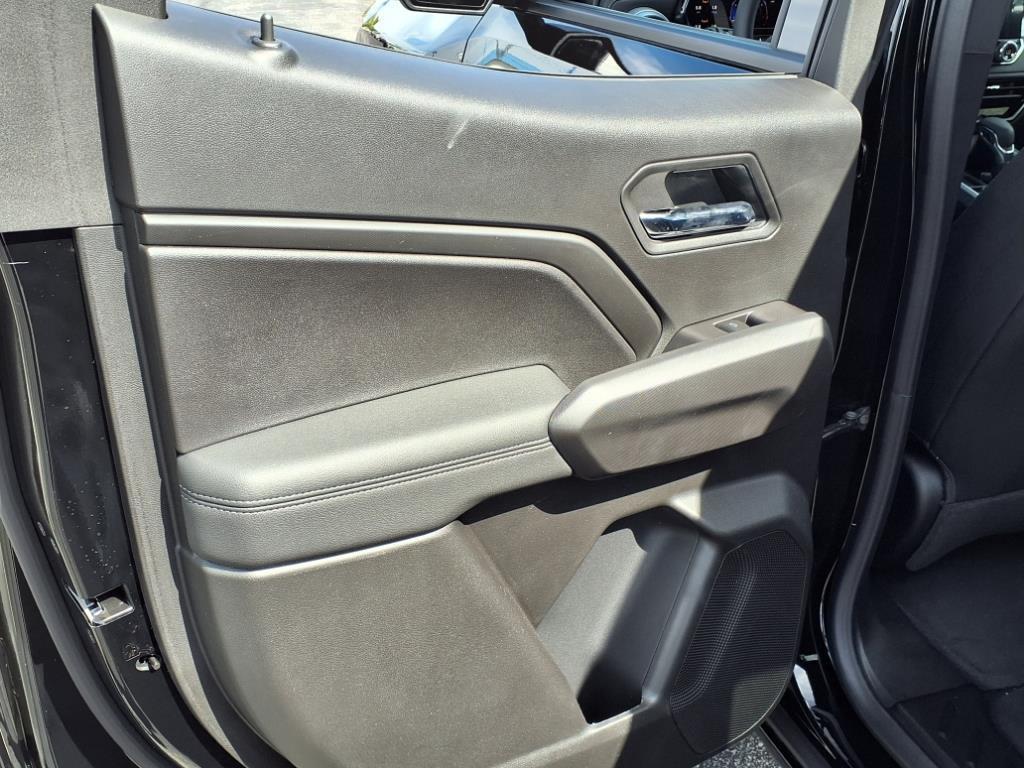 new 2025 Chevrolet Colorado car, priced at $38,490