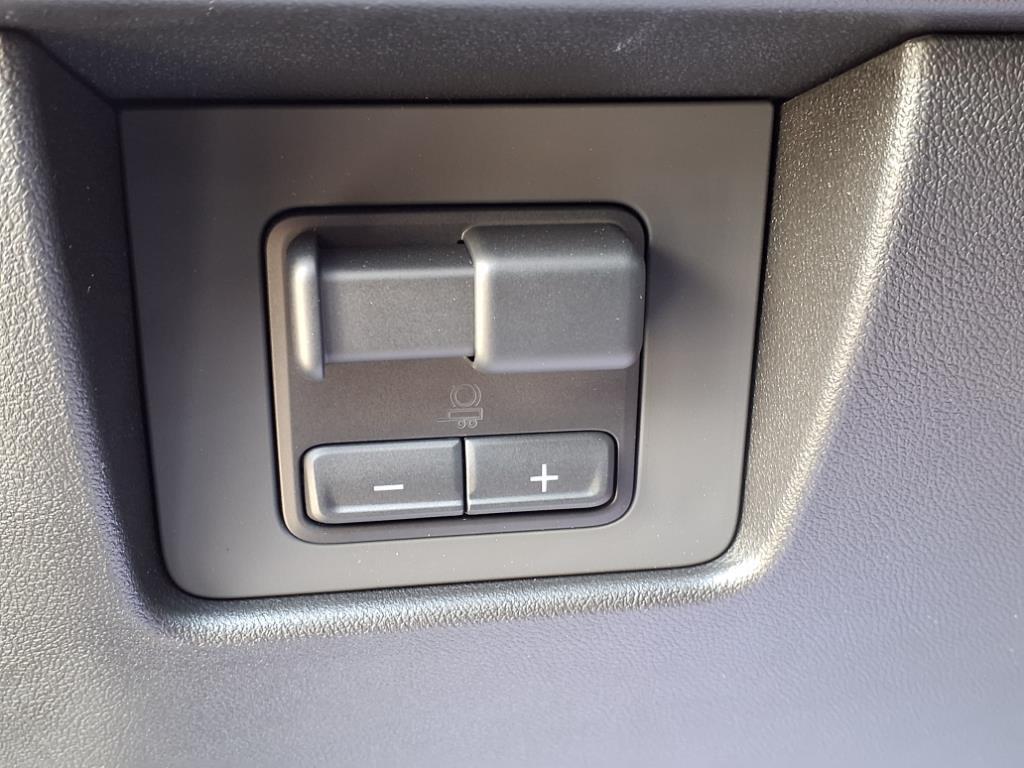 new 2025 Chevrolet Colorado car, priced at $38,490