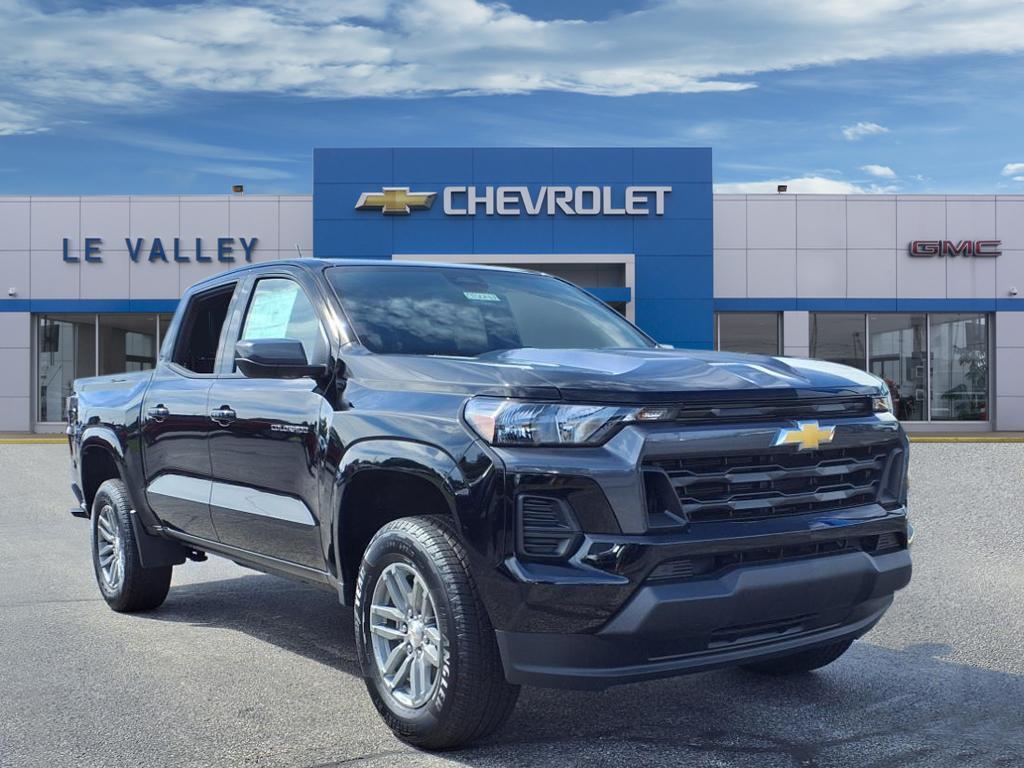 new 2025 Chevrolet Colorado car, priced at $38,490