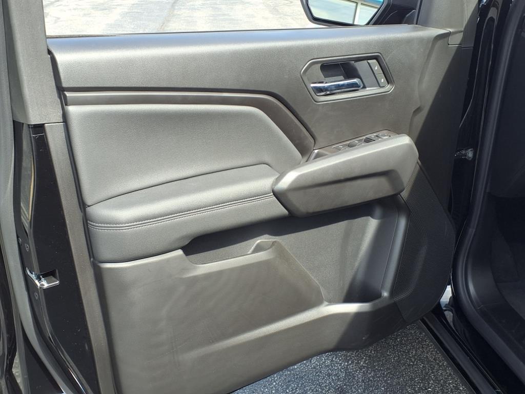 new 2025 Chevrolet Colorado car, priced at $38,490