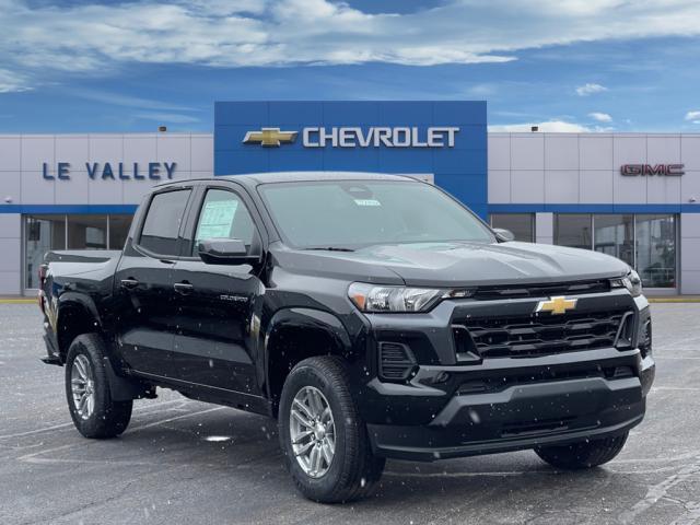 new 2025 Chevrolet Colorado car, priced at $38,490