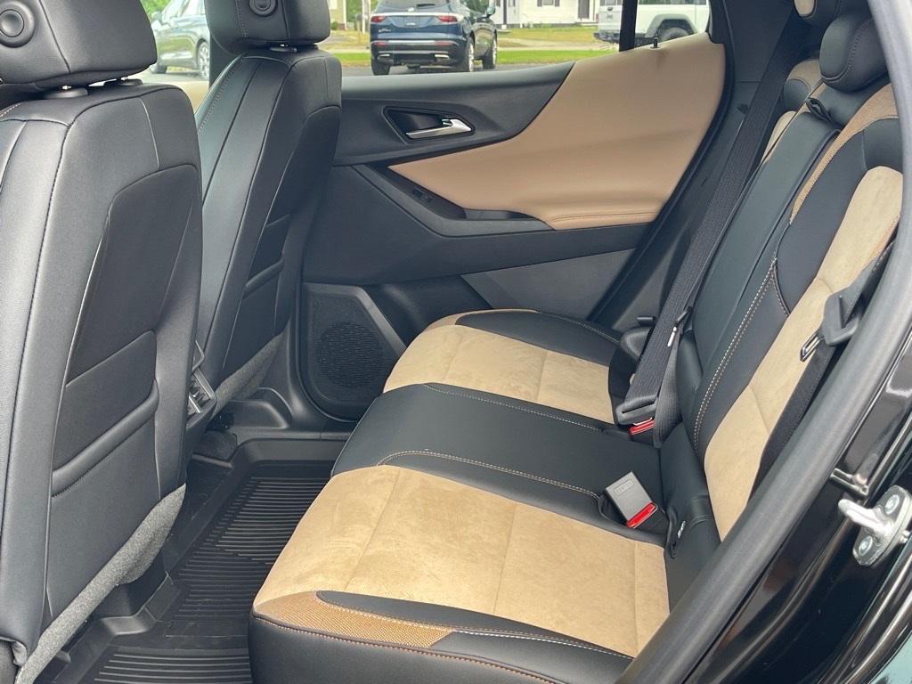 new 2026 Chevrolet Equinox car, priced at $37,610