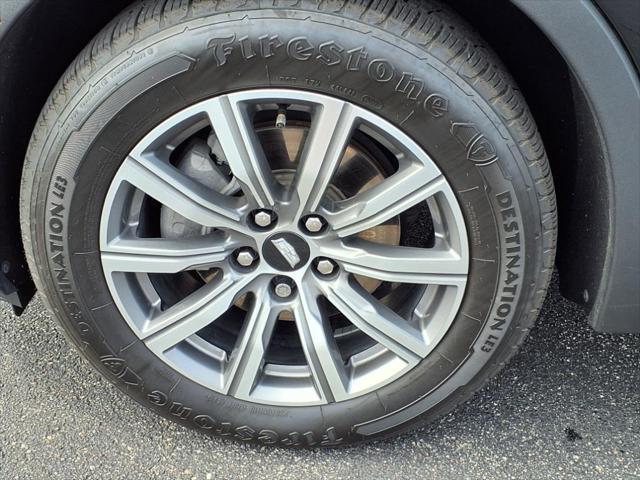 used 2020 Cadillac XT4 car, priced at $26,998
