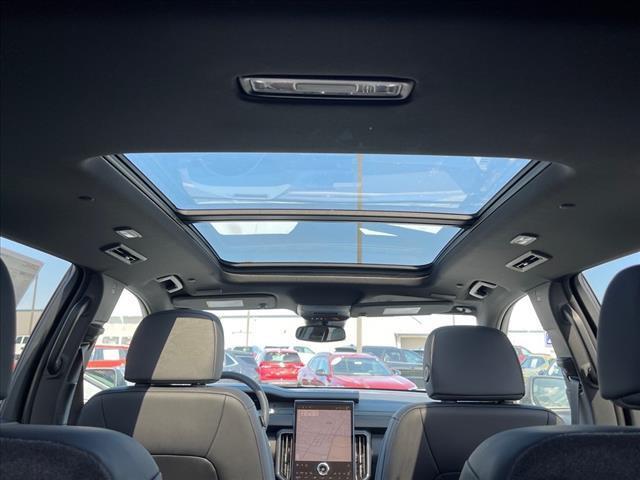 new 2025 GMC Acadia car, priced at $55,795