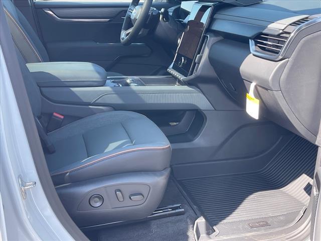 new 2025 GMC Acadia car, priced at $55,795