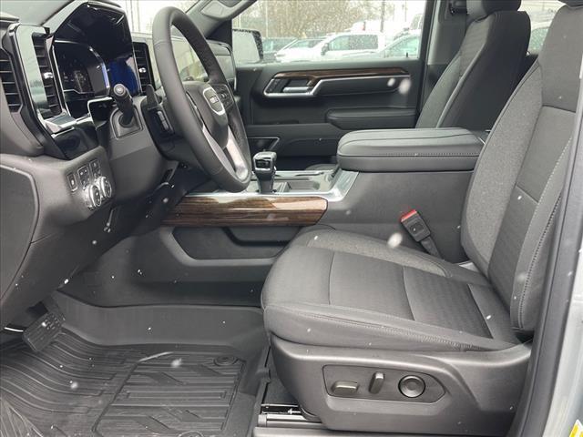 new 2025 GMC Sierra 1500 car, priced at $60,582