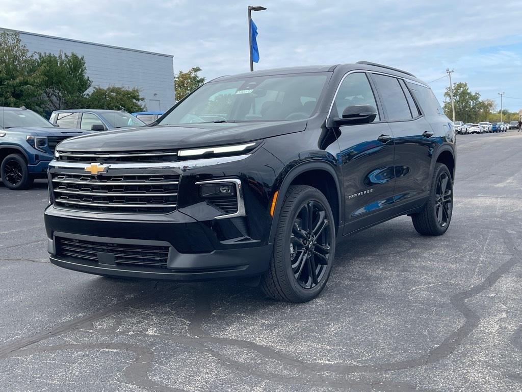 new 2026 Chevrolet Traverse car, priced at $48,604