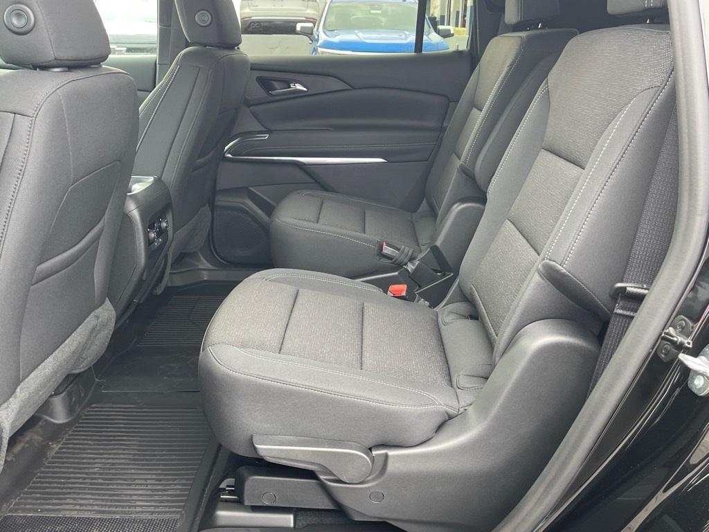 new 2026 Chevrolet Traverse car, priced at $48,604