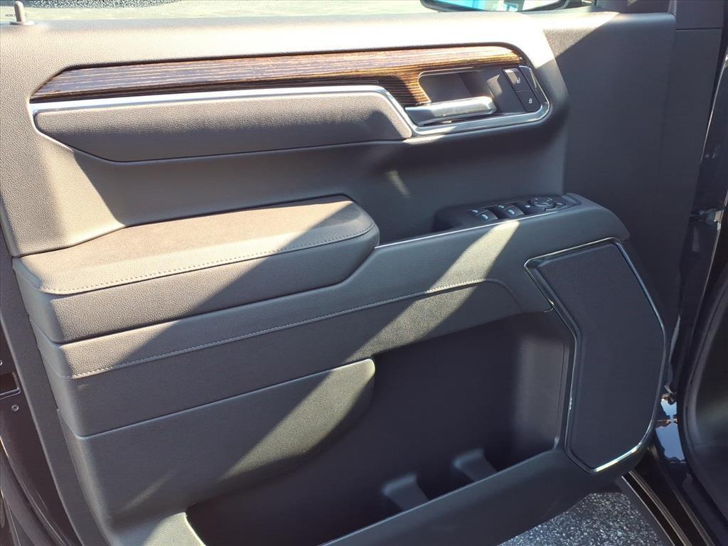 new 2026 GMC Sierra 1500 car, priced at $57,990