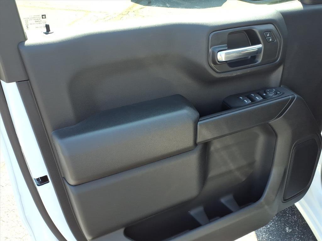 new 2026 GMC Sierra 1500 car, priced at $53,930