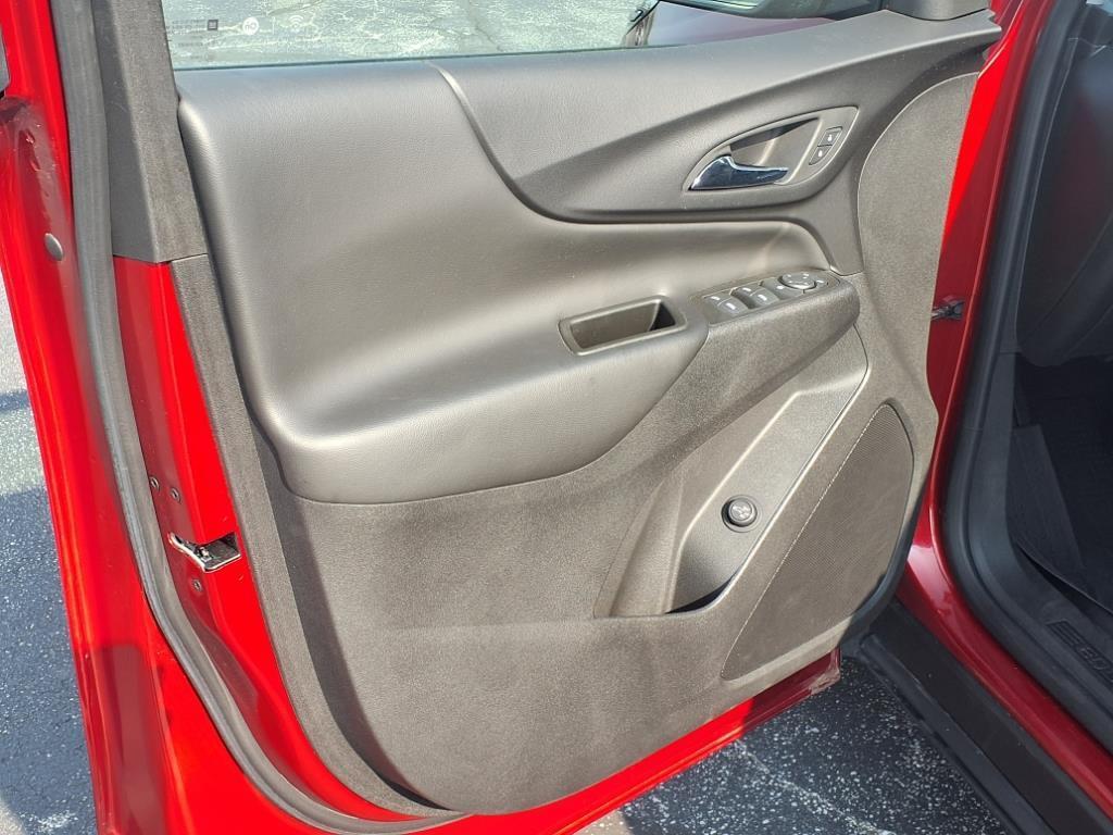 used 2022 Chevrolet Equinox car, priced at $26,599