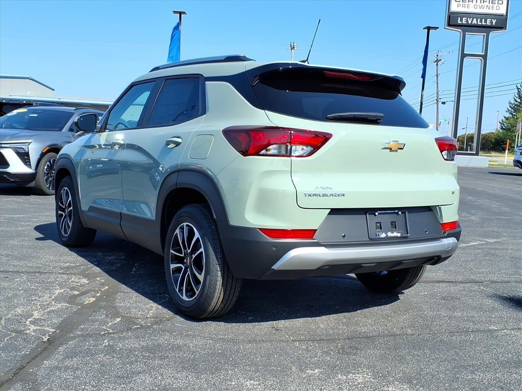 new 2026 Chevrolet TrailBlazer car, priced at $28,015
