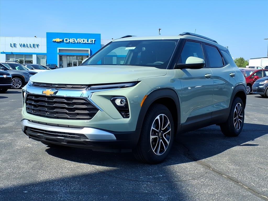 new 2026 Chevrolet TrailBlazer car, priced at $28,015