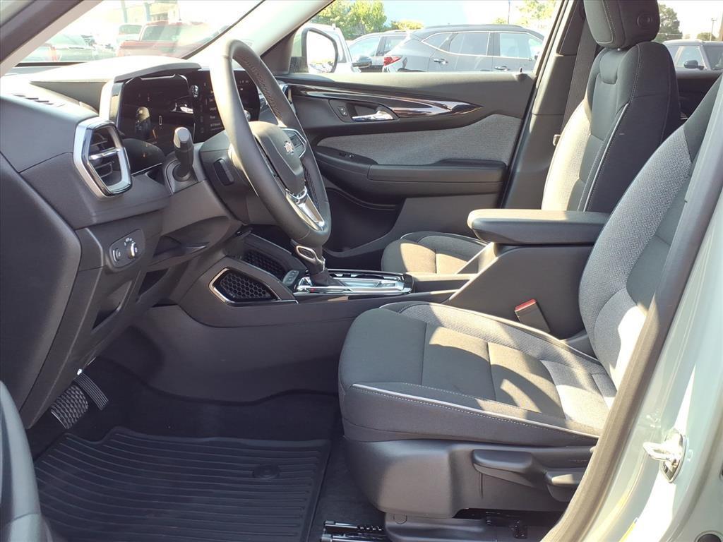 new 2026 Chevrolet TrailBlazer car, priced at $28,015