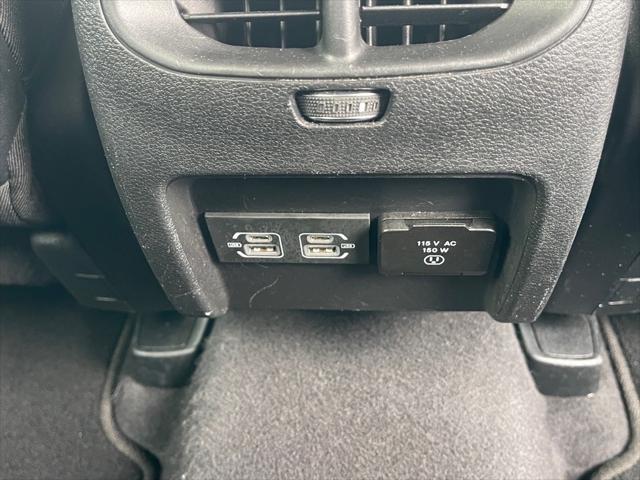 used 2023 Jeep Cherokee car, priced at $24,427