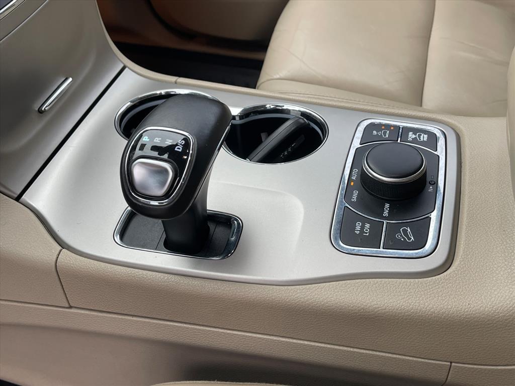 used 2014 Jeep Grand Cherokee car, priced at $12,998