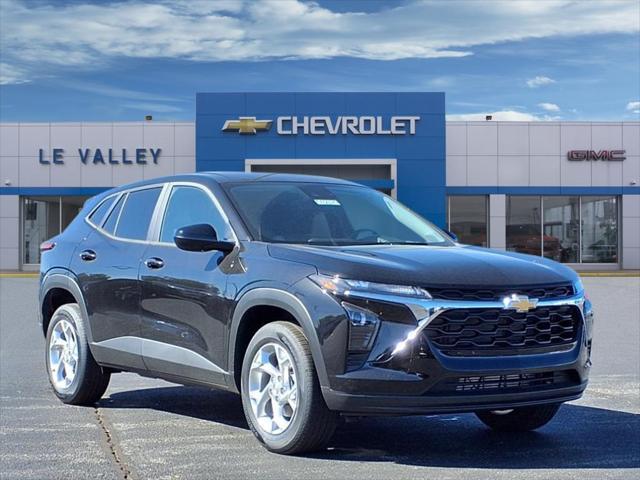 new 2025 Chevrolet Trax car, priced at $22,916