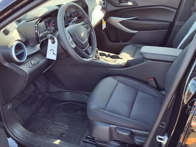 new 2025 Chevrolet Trax car, priced at $22,916