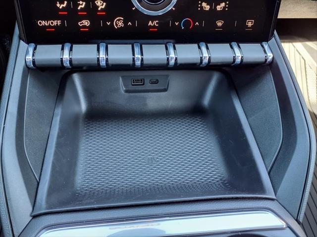 new 2025 GMC Terrain car, priced at $31,995