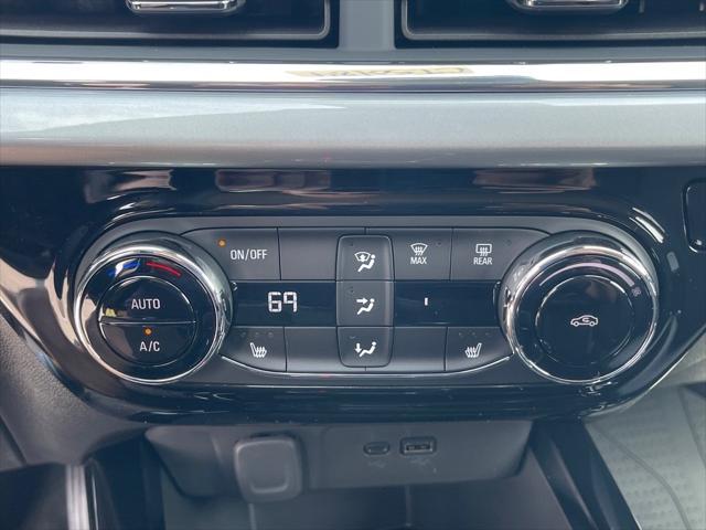 new 2025 Chevrolet Trax car, priced at $25,635