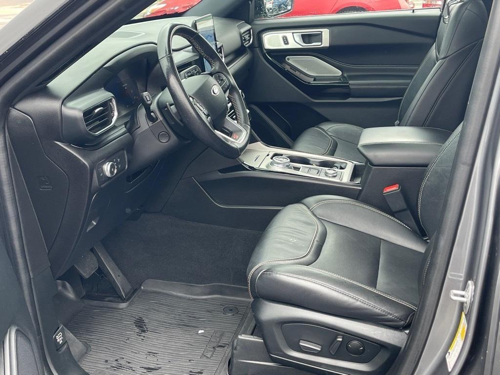 used 2022 Ford Explorer car, priced at $32,400