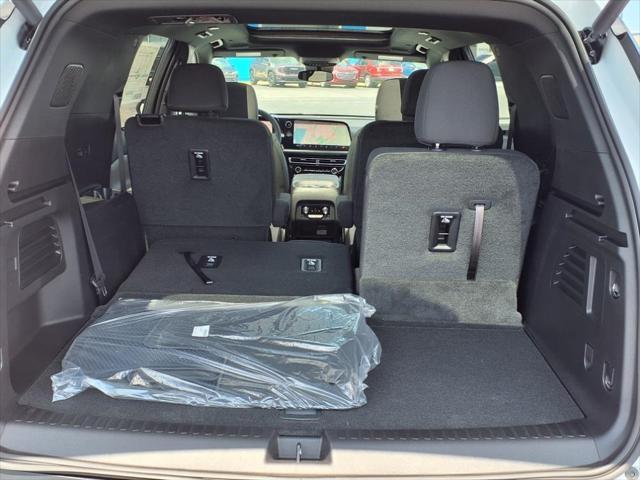 new 2025 Chevrolet Traverse car, priced at $47,560