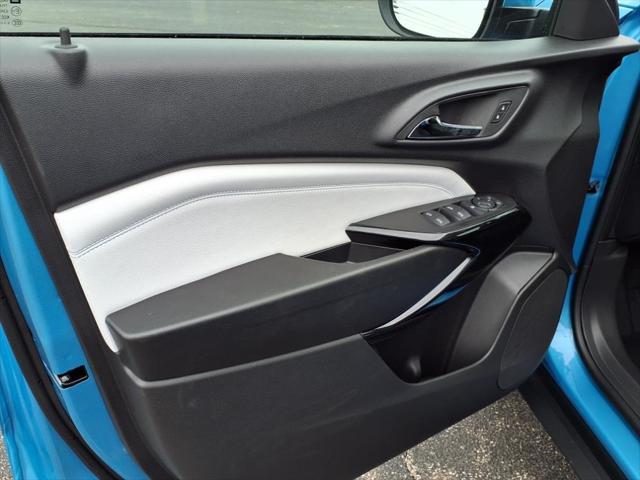 new 2025 Chevrolet Trax car, priced at $25,235