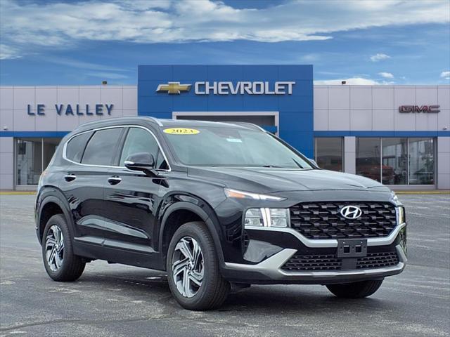 used 2023 Hyundai Santa Fe car, priced at $25,870