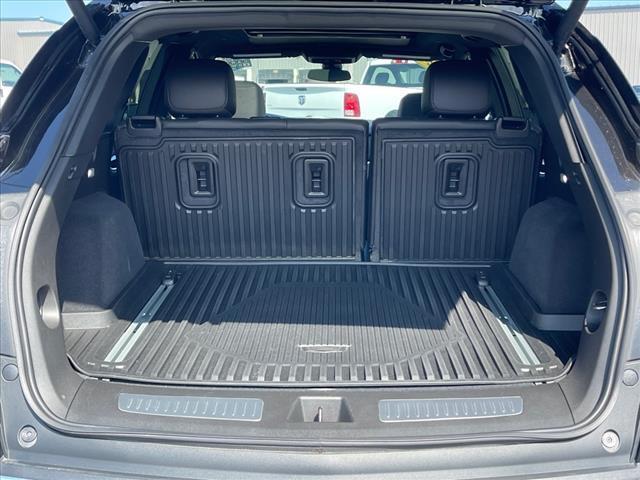 used 2024 Cadillac XT5 car, priced at $45,000
