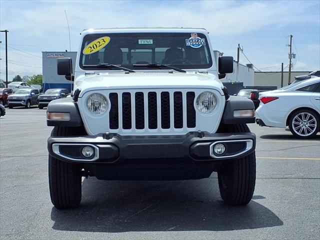 used 2023 Jeep Gladiator car, priced at $31,991