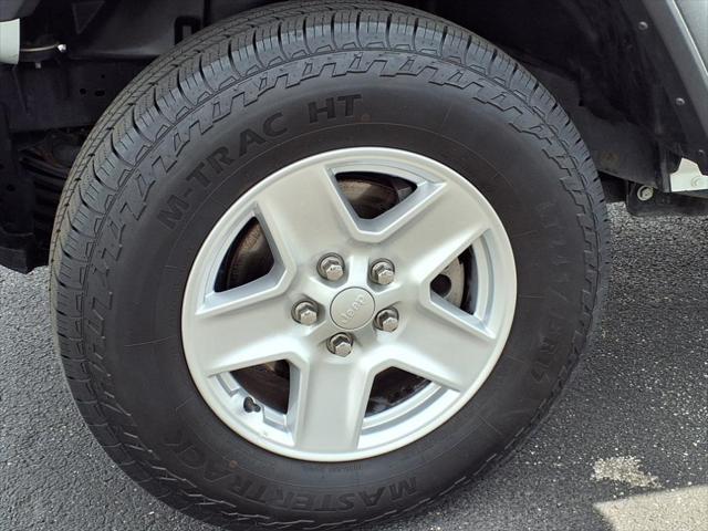 used 2023 Jeep Gladiator car, priced at $31,991