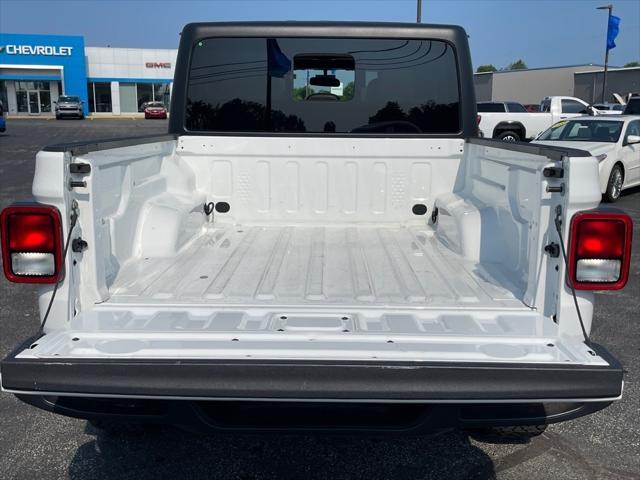 used 2023 Jeep Gladiator car, priced at $34,991
