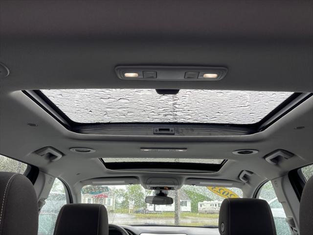 used 2023 GMC Acadia car, priced at $34,475