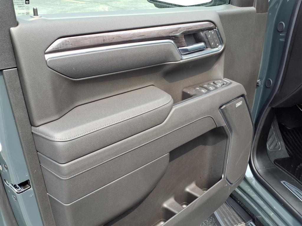 new 2025 Chevrolet Silverado 1500 car, priced at $71,360