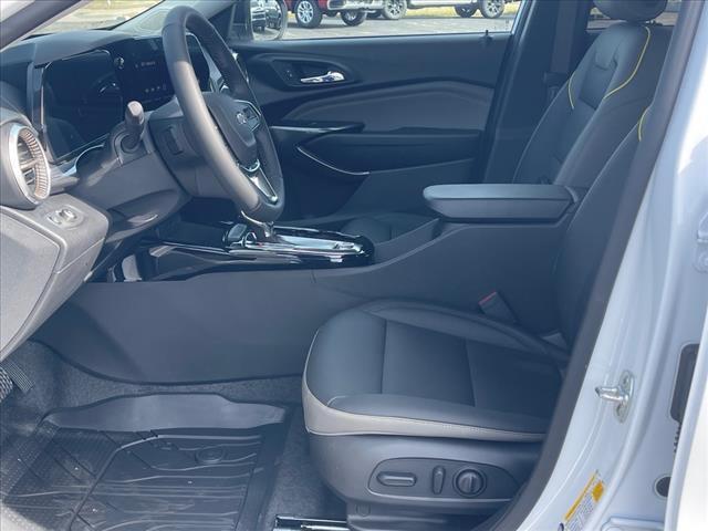 new 2025 Chevrolet Trax car, priced at $26,840