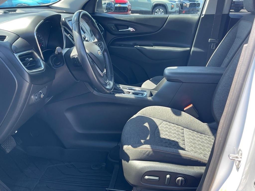 used 2022 Chevrolet Equinox car, priced at $23,998