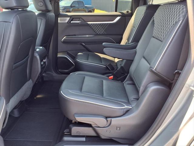 used 2024 GMC Acadia car, priced at $52,998