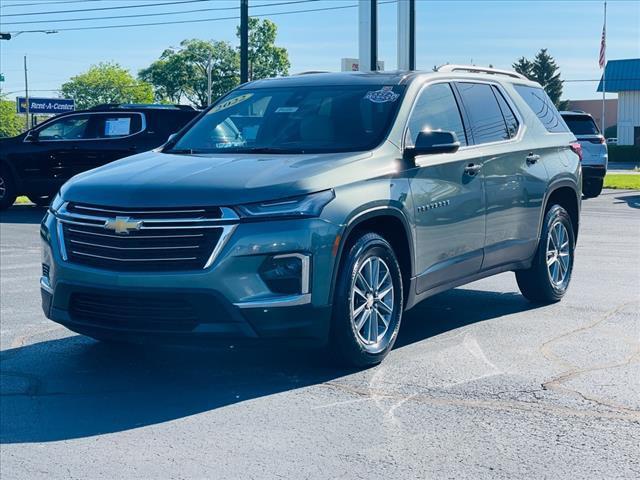 used 2022 Chevrolet Traverse car, priced at $25,996