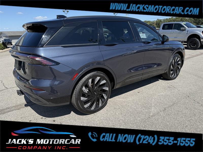 used 2024 Lincoln Nautilus car, priced at $59,900