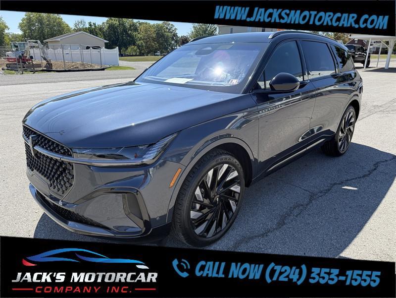 used 2024 Lincoln Nautilus car, priced at $59,900