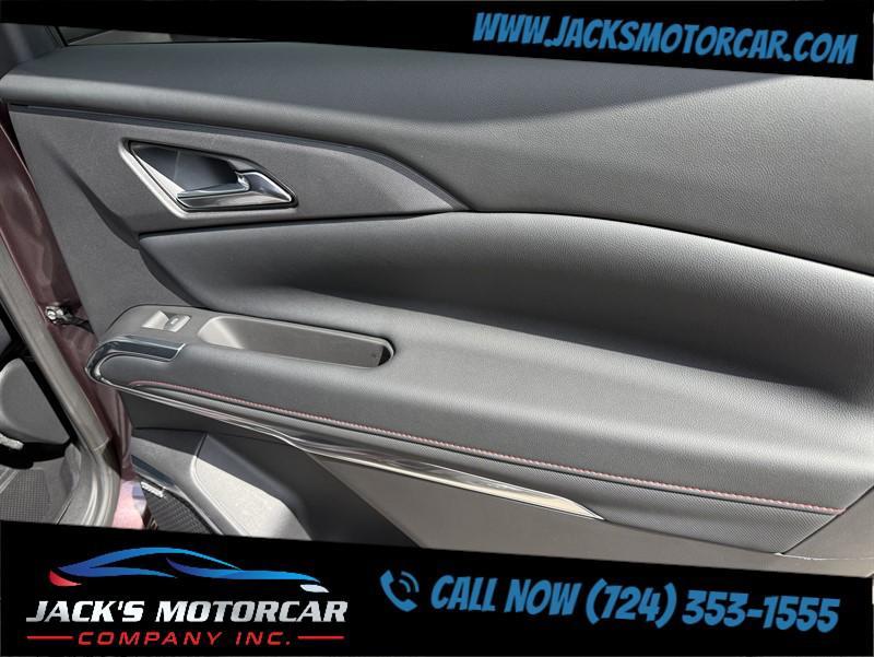 used 2024 Chevrolet Traverse car, priced at $53,900