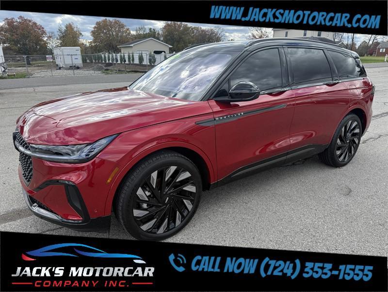 used 2024 Lincoln Nautilus car, priced at $60,900